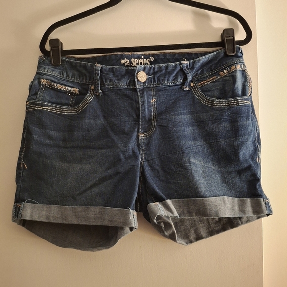Short & Sexy Series 31 Women's Jean Shorts with Distressed Details & Embroidery - Picture 2 of 9
